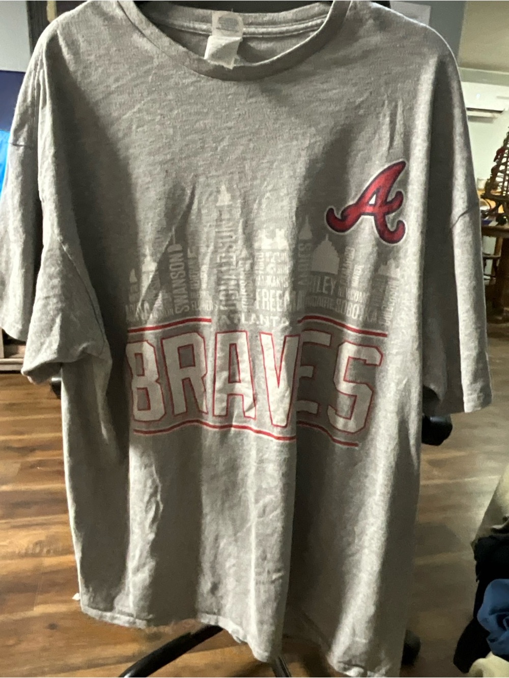 Atlanta Braves Men’s 2XL Gray Graphic T-Shirt Delta Pro Weight MLB Baseball